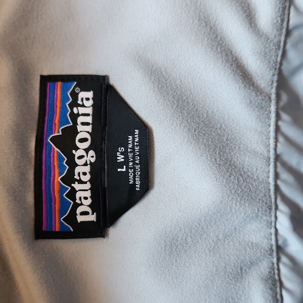 Patagonia Bivy Hooded Vest Size Large - Picture 2 of 6